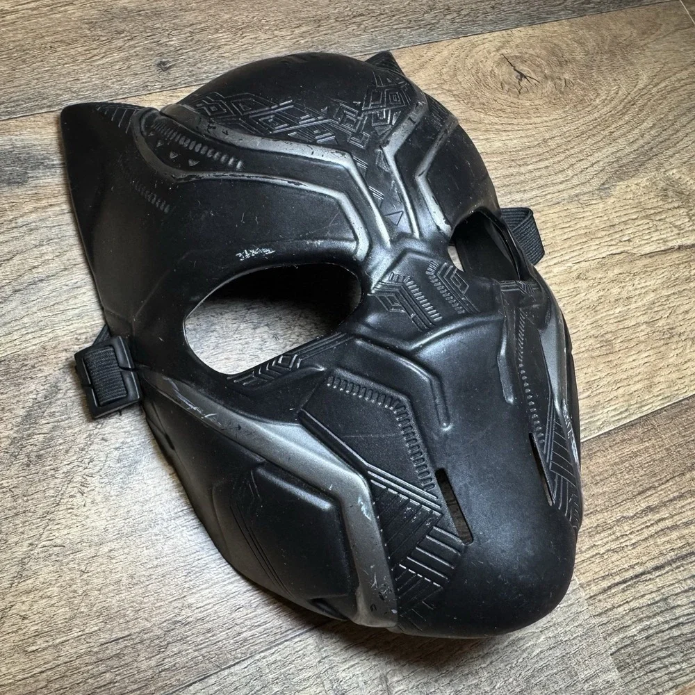 Hasbro Black Panther Mask Kids OS Black Marvel Avengers 2015 Costume
